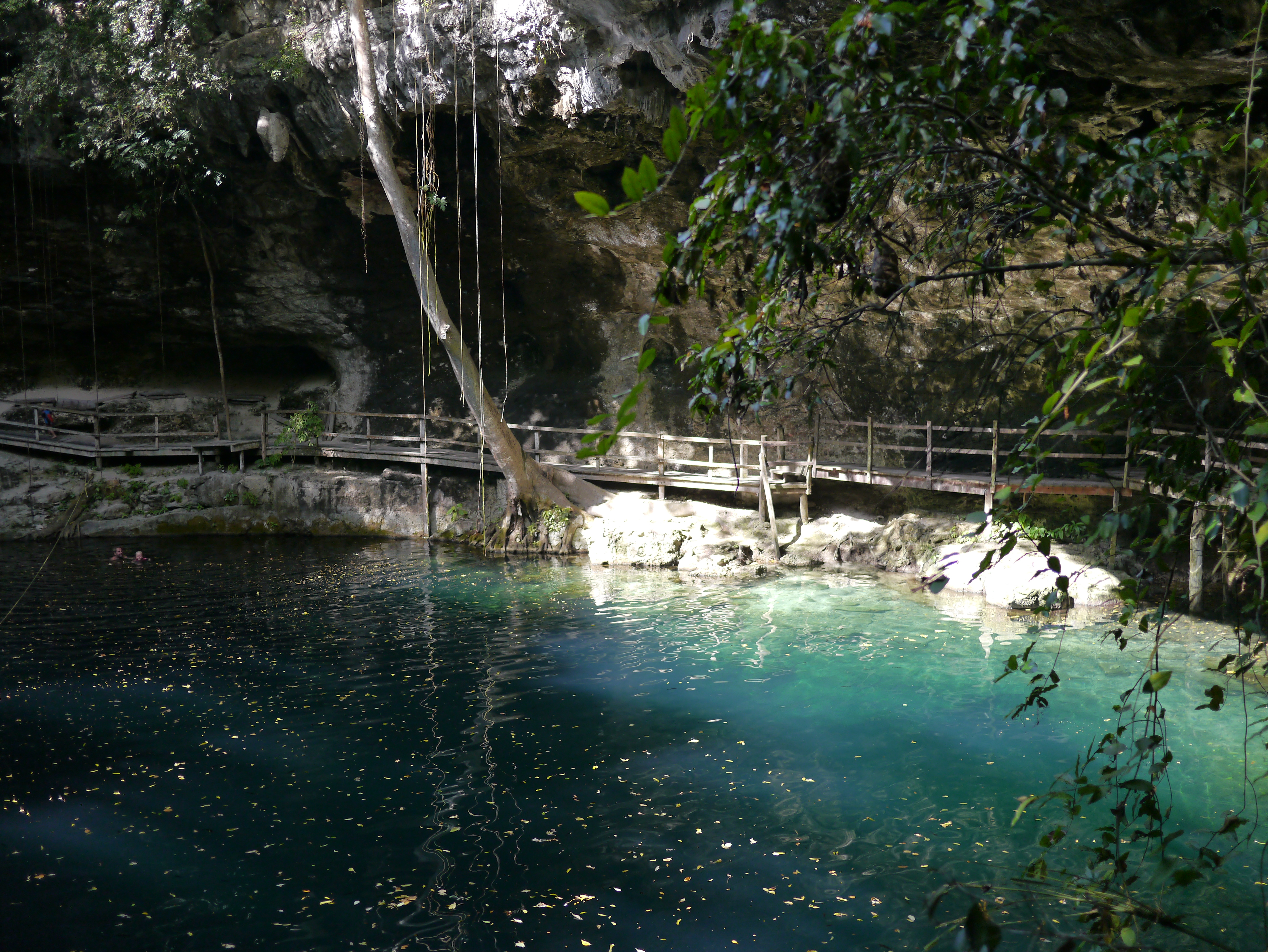 Cenote Ek Balam 
